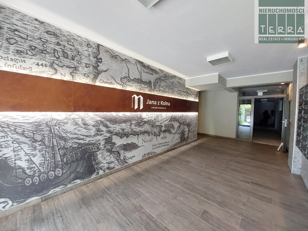 3 pokoje z ogródkiem i miejscem postojowym (17)