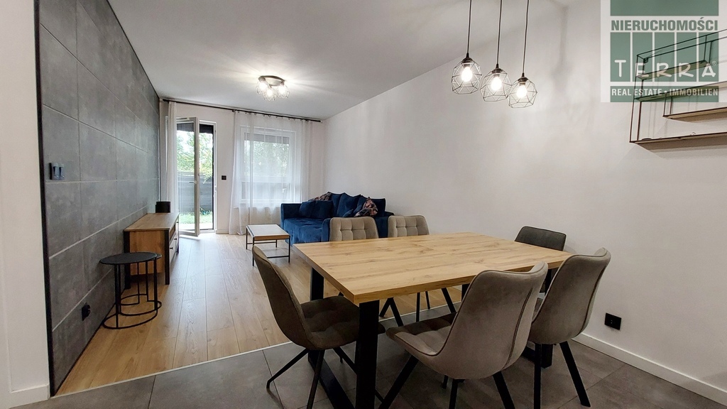 3 pokoje z ogródkiem i miejscem postojowym (7)