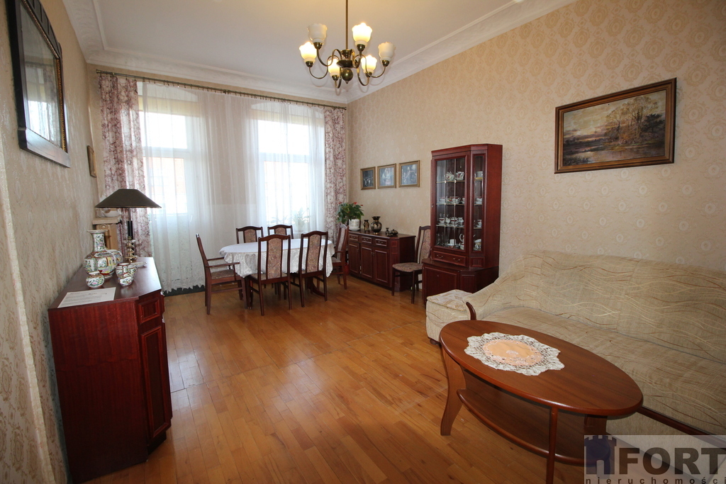 Top lokalizacja * 4 pok.*  balkon *Śródmieście * (1)