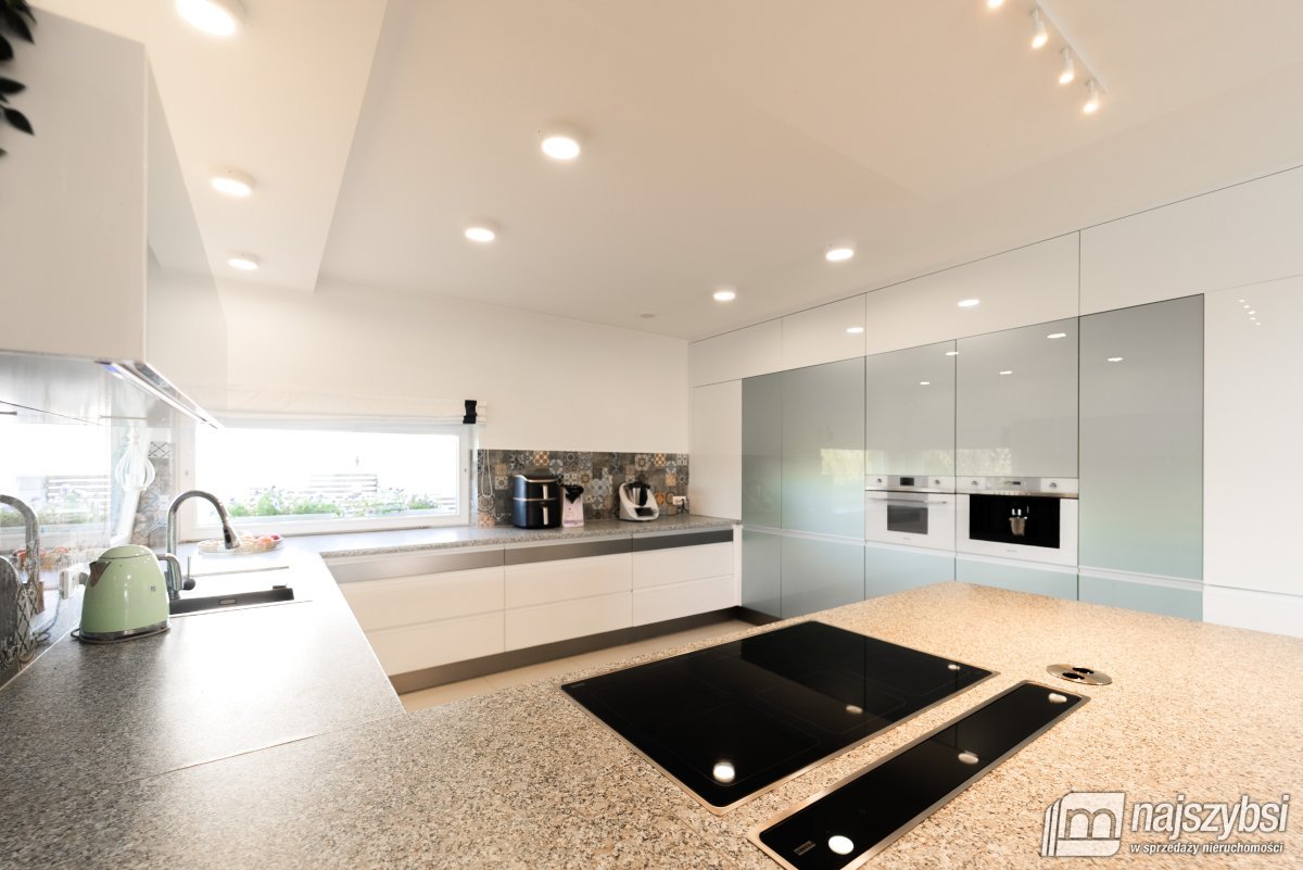 Goleniów -  Komfortowy dom z basenem (15)