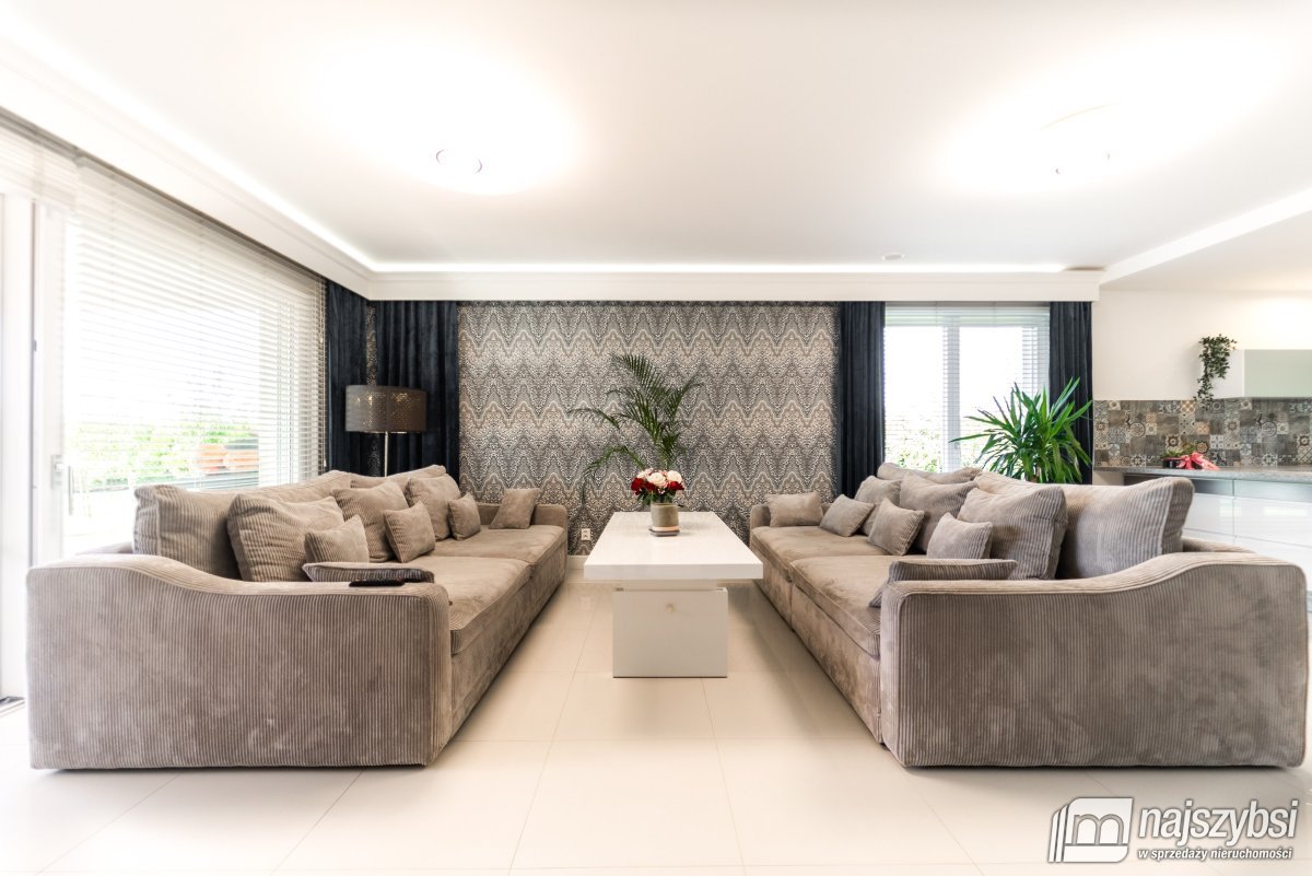 Goleniów -  Komfortowy dom z basenem (19)