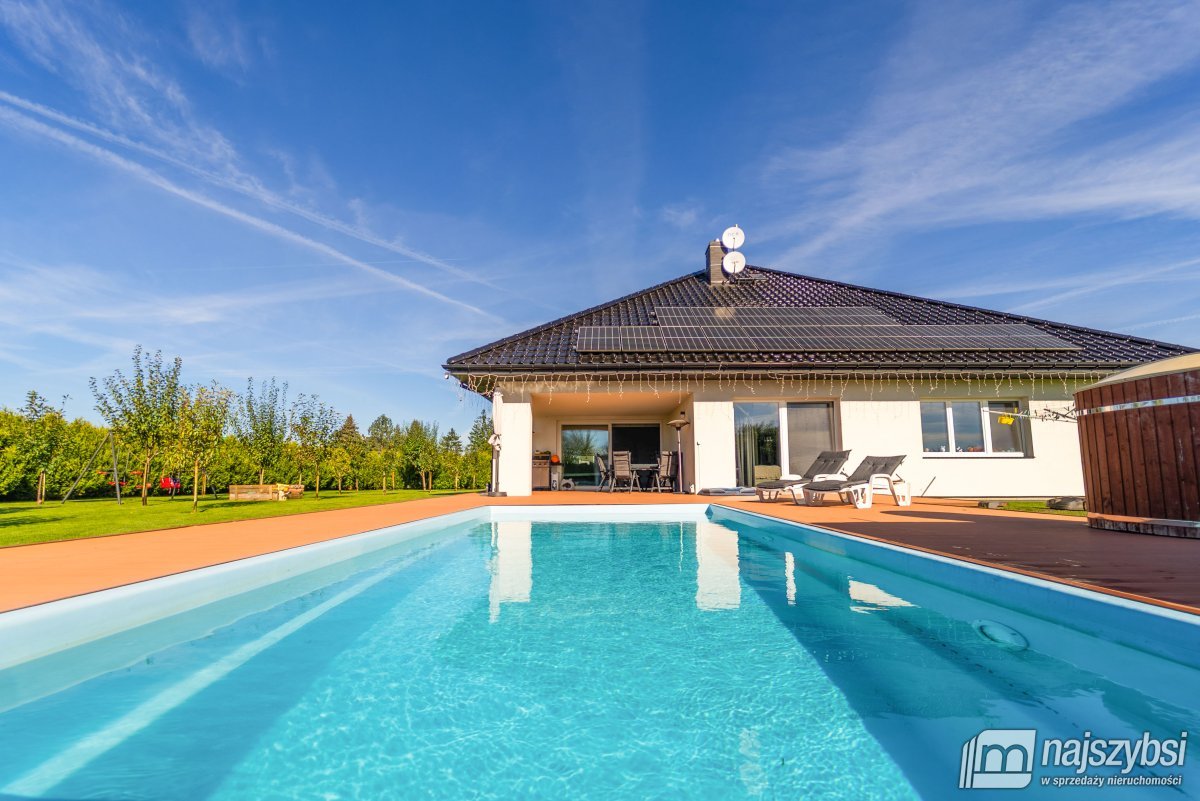Goleniów -  Komfortowy dom z basenem (2)