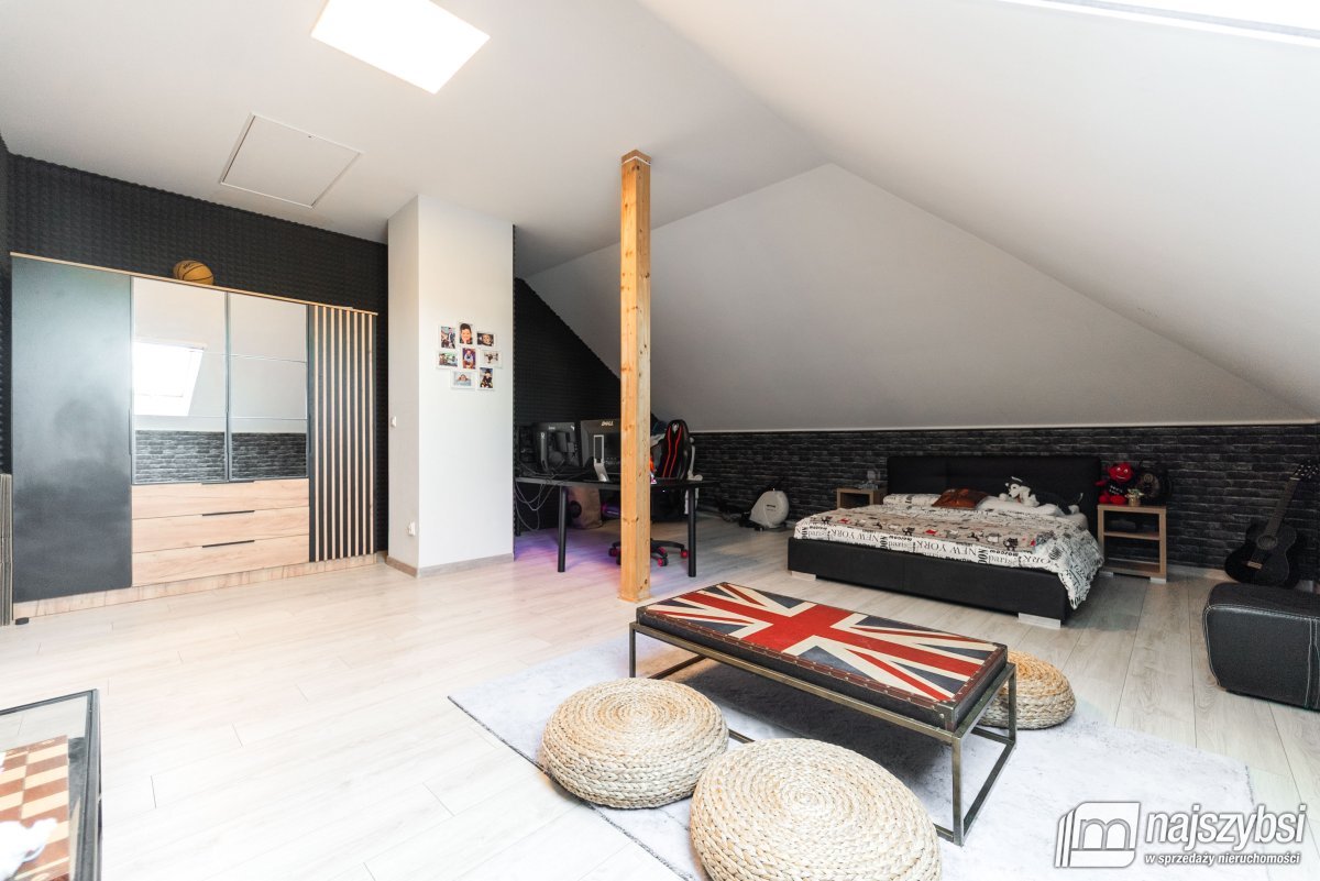 Goleniów -  Komfortowy dom z basenem (37)