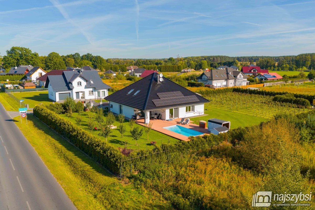 Goleniów -  Komfortowy dom z basenem (6)