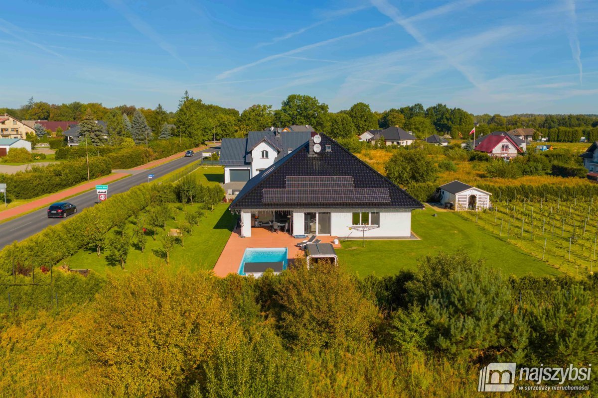 Goleniów -  Komfortowy dom z basenem (7)