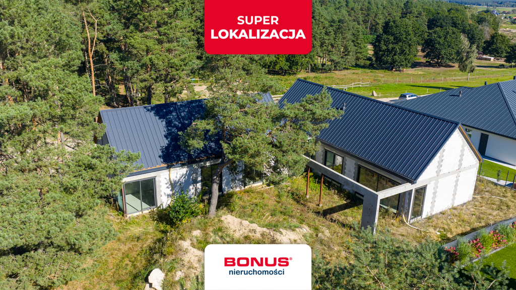 Parterowy dom przy lesie z dużą działką (1)