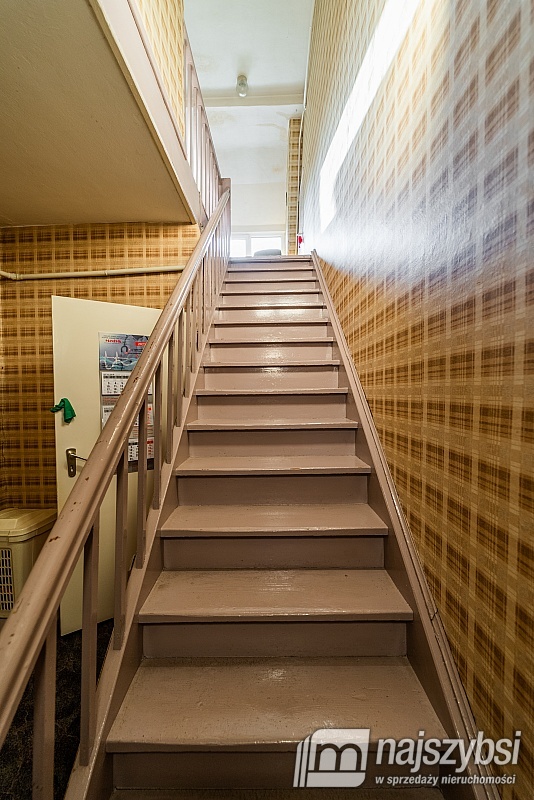 ***Na sprzedaż interesujący dom 9km od Goleniowa** (11)