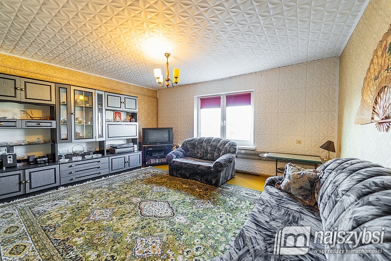 ***Na sprzedaż interesujący dom 9km od Goleniowa** (13)