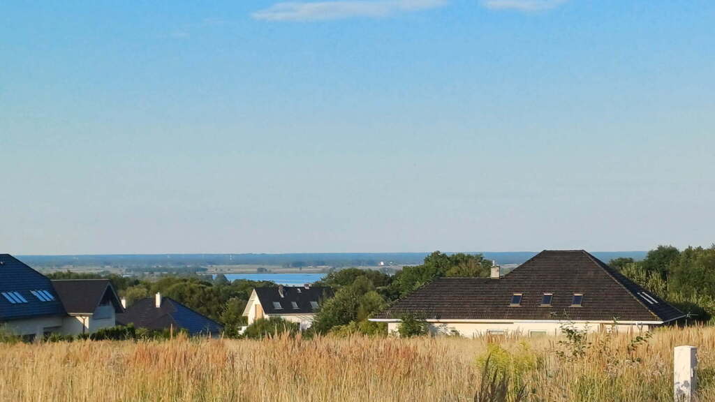 Inwestuj w naturę – działka z potencjałem ! (2)