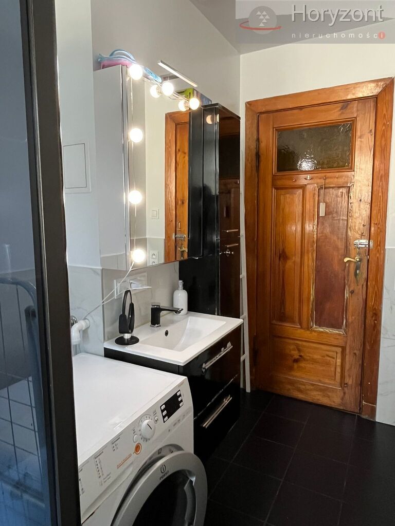 3 pok. 72m2, Centrum, blisko Wały Crobrego (10)