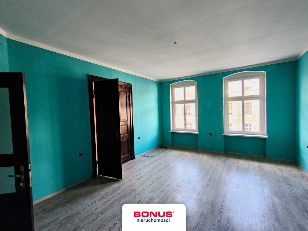 Kamienica przy deptaku – 135 m² z balkonem (4)