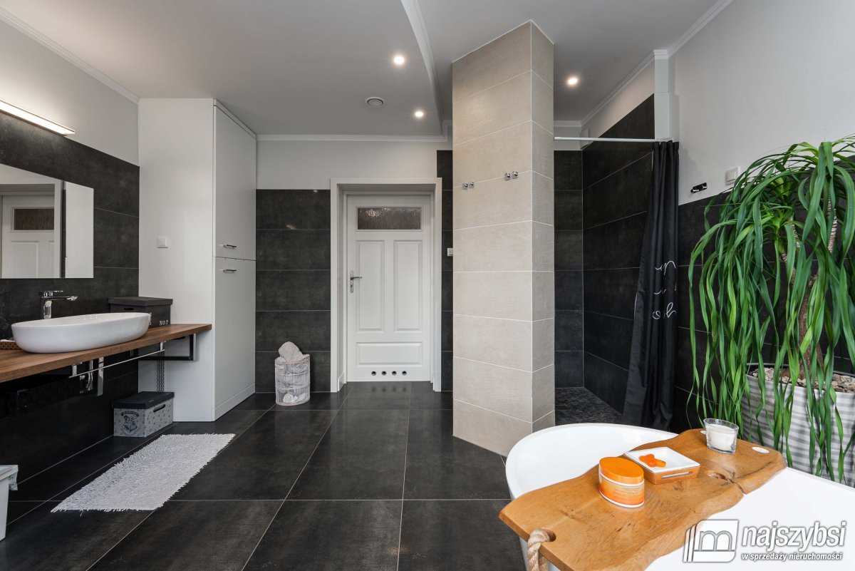 PARSOWO-OGROMNA POSIADŁOŚĆ NA UBOCZU  (32)