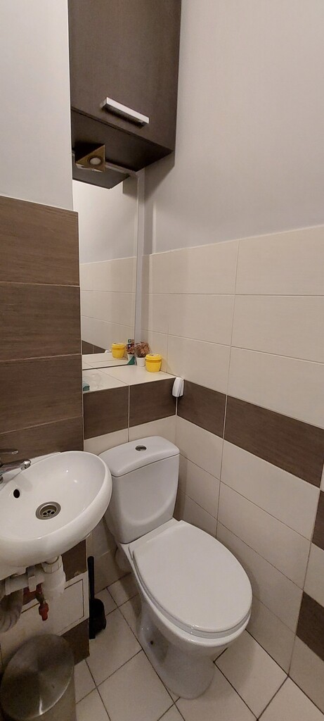 lokal usługowo- biurowy 204 m2! (5)