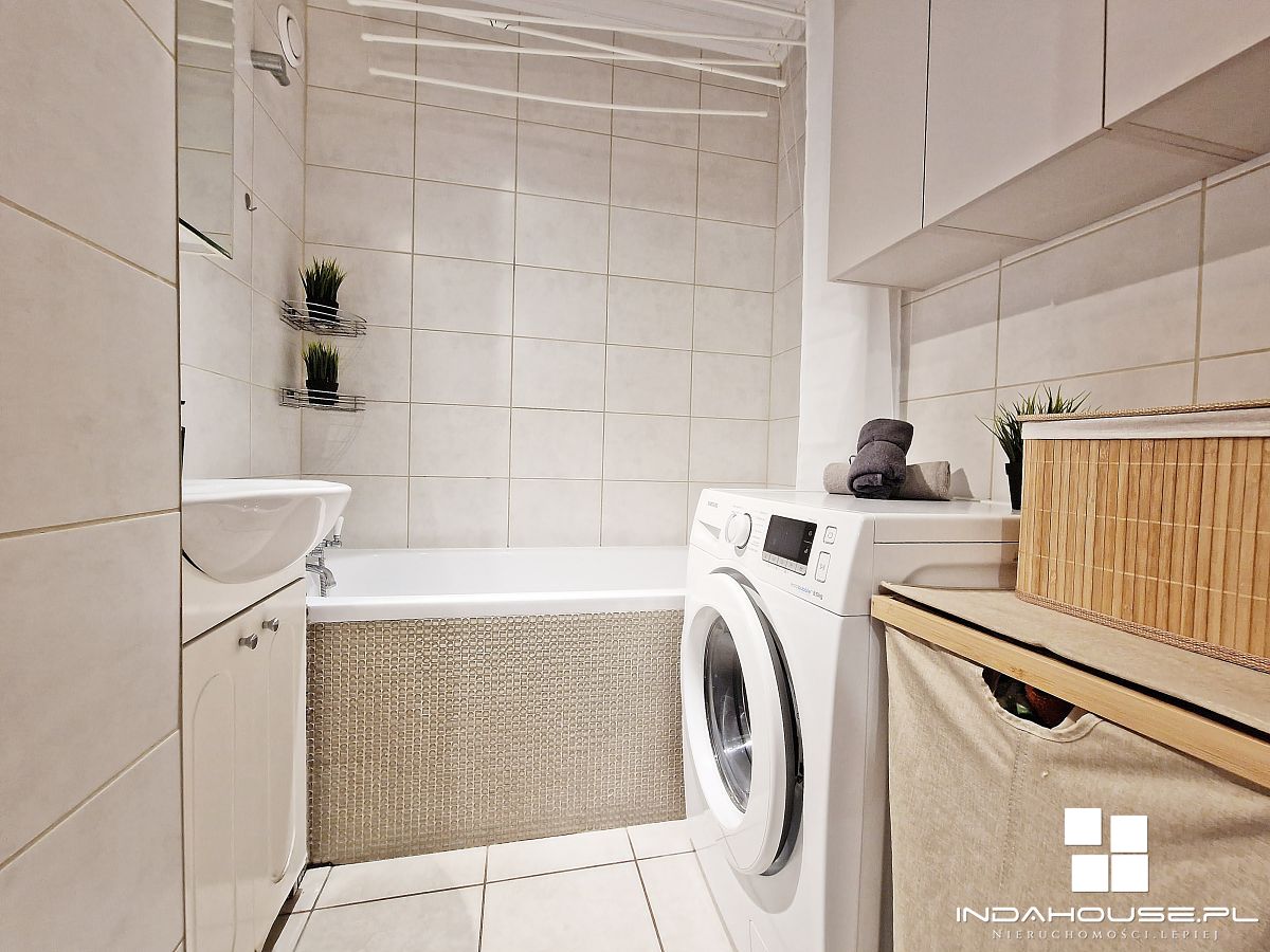 Dwustronne 3 pokojowe. Loggia. Winda. Przylesie. (11)