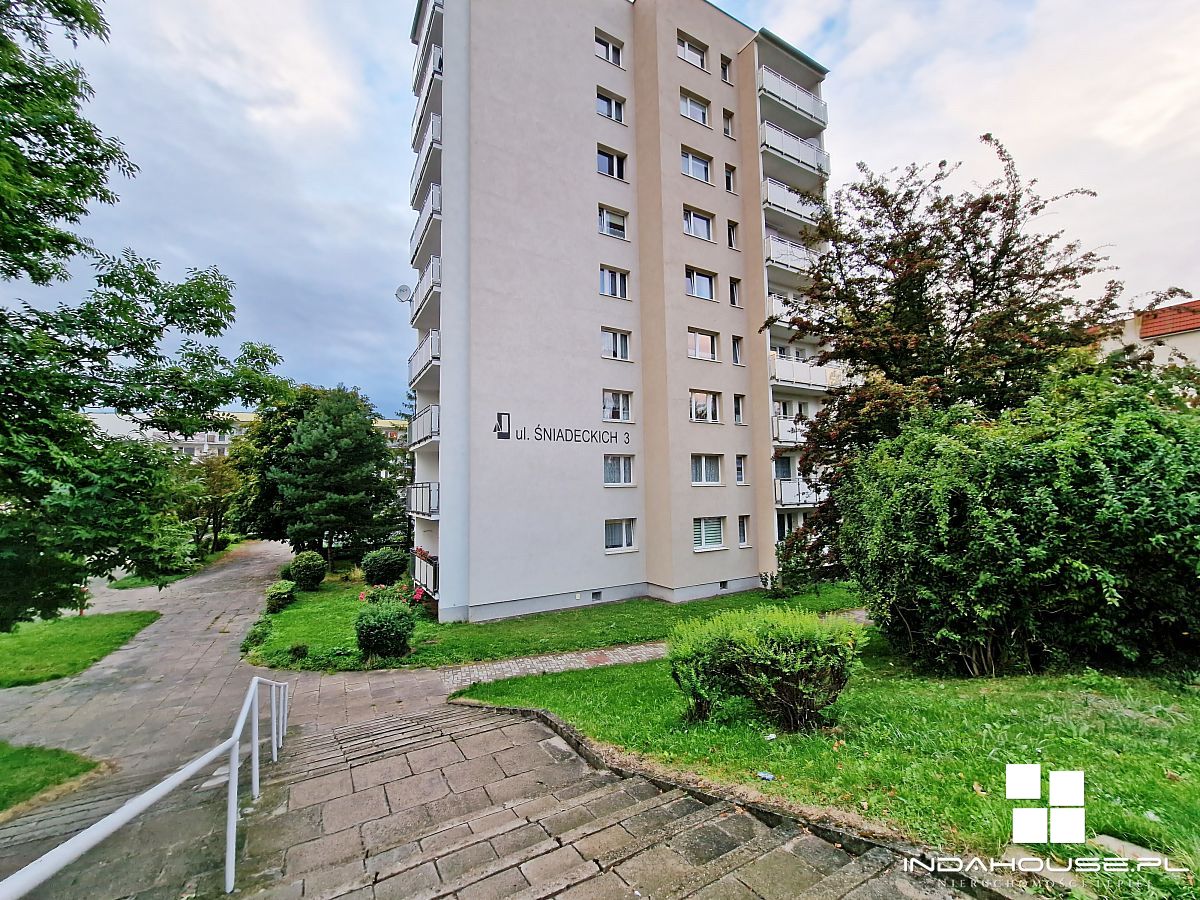 Dwustronne 3 pokojowe. Loggia. Winda. Przylesie. (16)