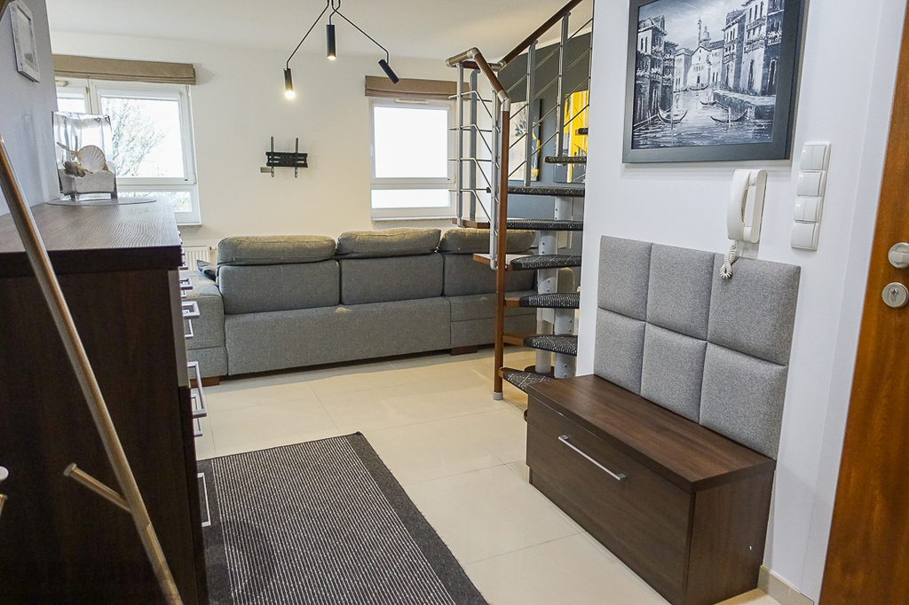 Warszewo 4 pokoje, 95,66 m2, III p. 956.600,- (23)