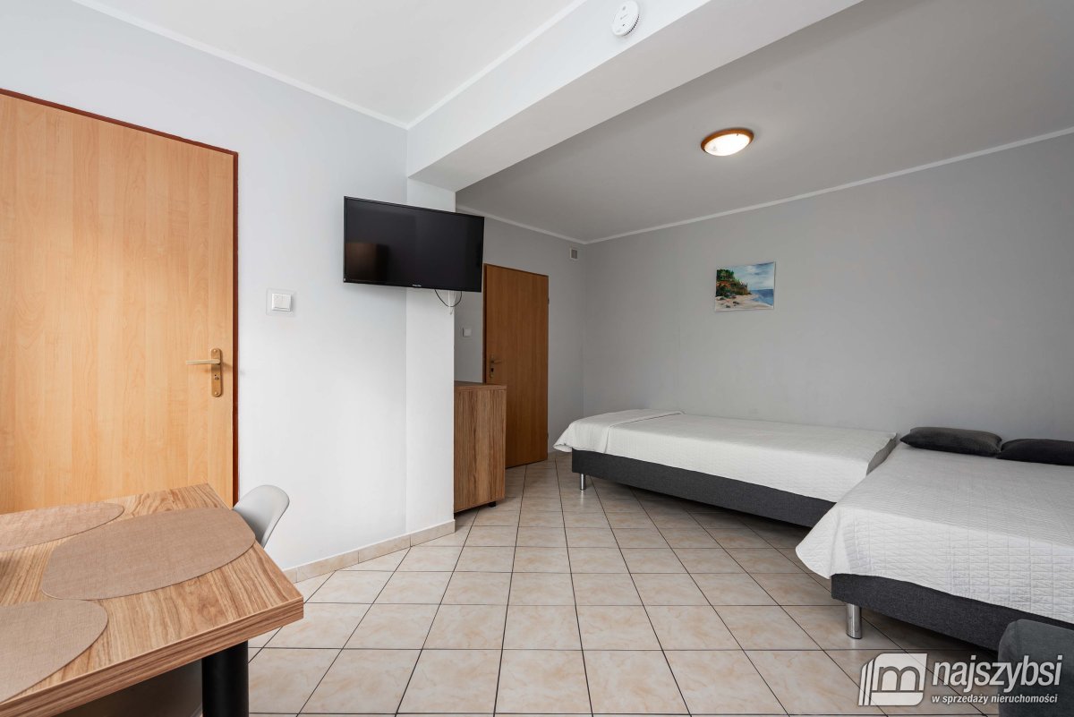 Dźwirzyno - dom mieszalny z gotowym biznesem (19)