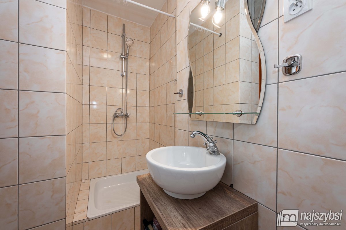 Dźwirzyno - dom mieszalny z gotowym biznesem (24)