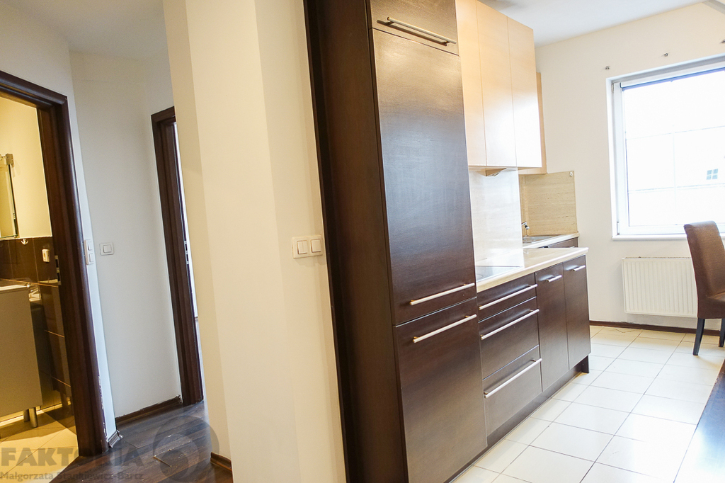 2 pokoje 49,26 m2, stan dobry, IV p 380000 (20)