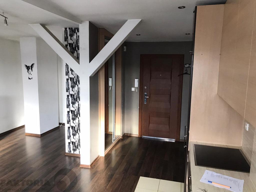 2 pokoje 49,26 m2, stan dobry, IV p 380000 (24)