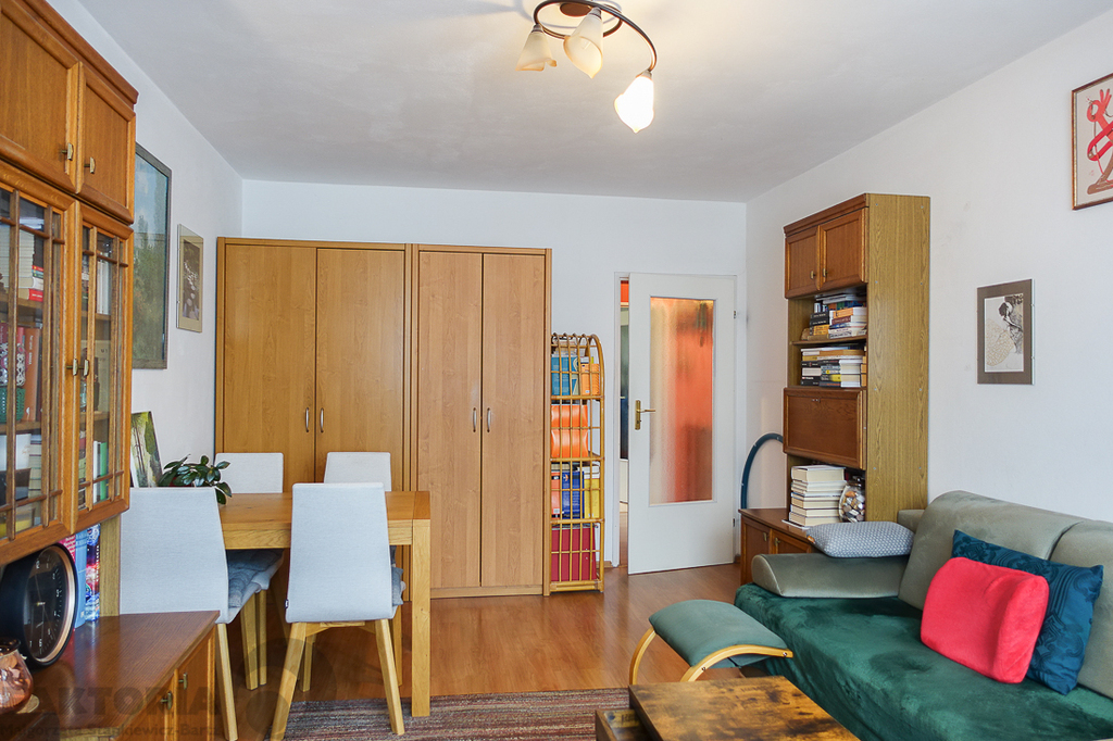 Pomorzany 2 pokoje 49,95 m2, III p. 2002 r. balkon (5)