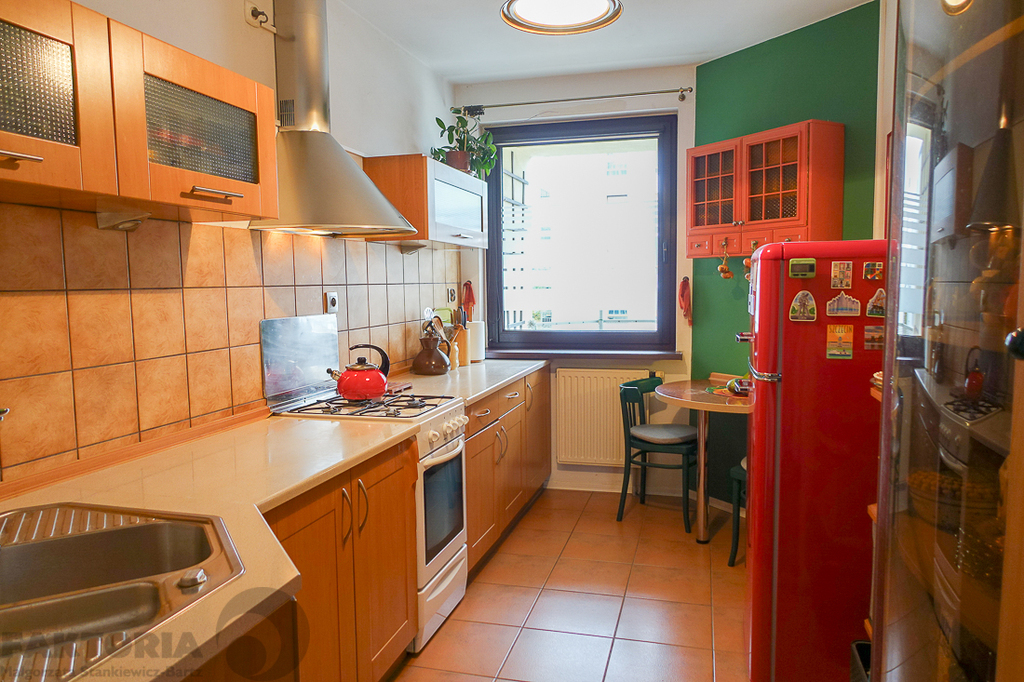 Pomorzany 2 pokoje 49,95 m2, III p. 2002 r. balkon (9)