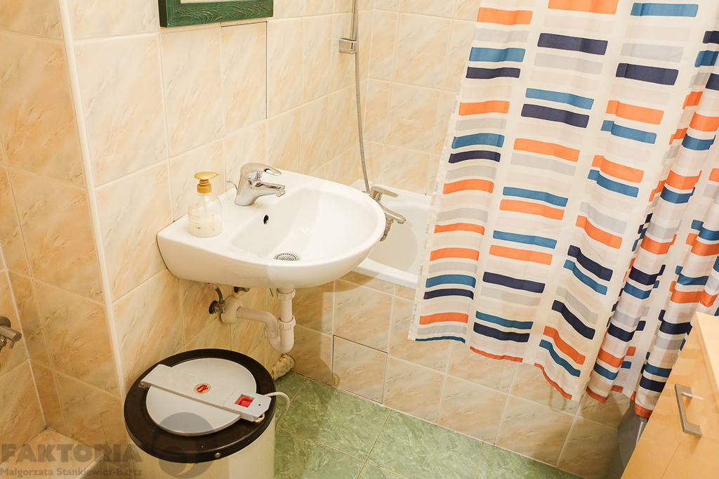 Pomorzany 2 pokoje 49,95 m2, III p. 2002 r. balkon (14)