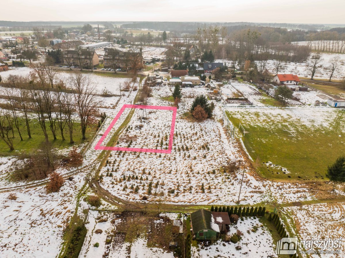 Łosośnica - działka z warunkami, kanalizacja, gaz (1)