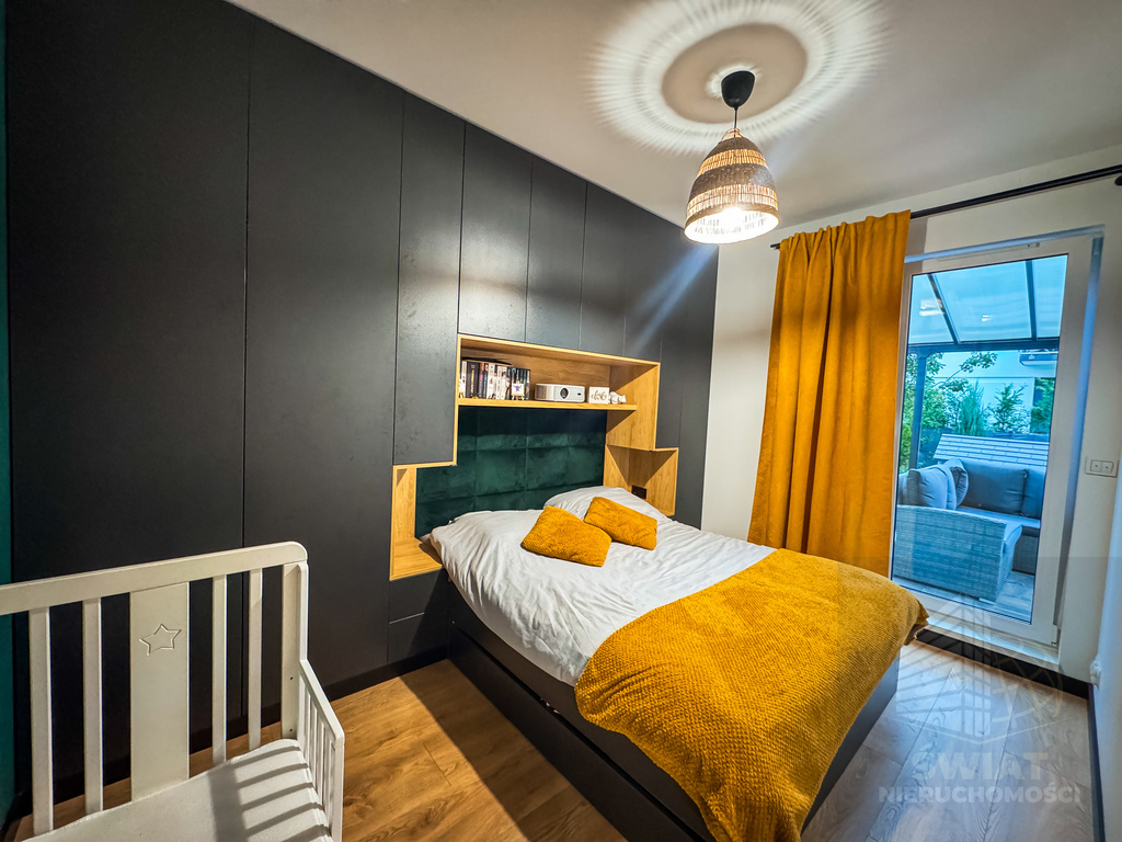 Nowoczesny apartament z dużym ogrodem i parkingiem (4)