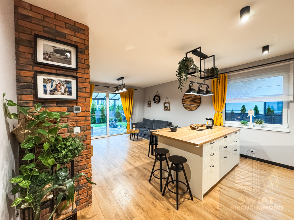 Nowoczesny apartament z dużym ogrodem i parkingiem (2)