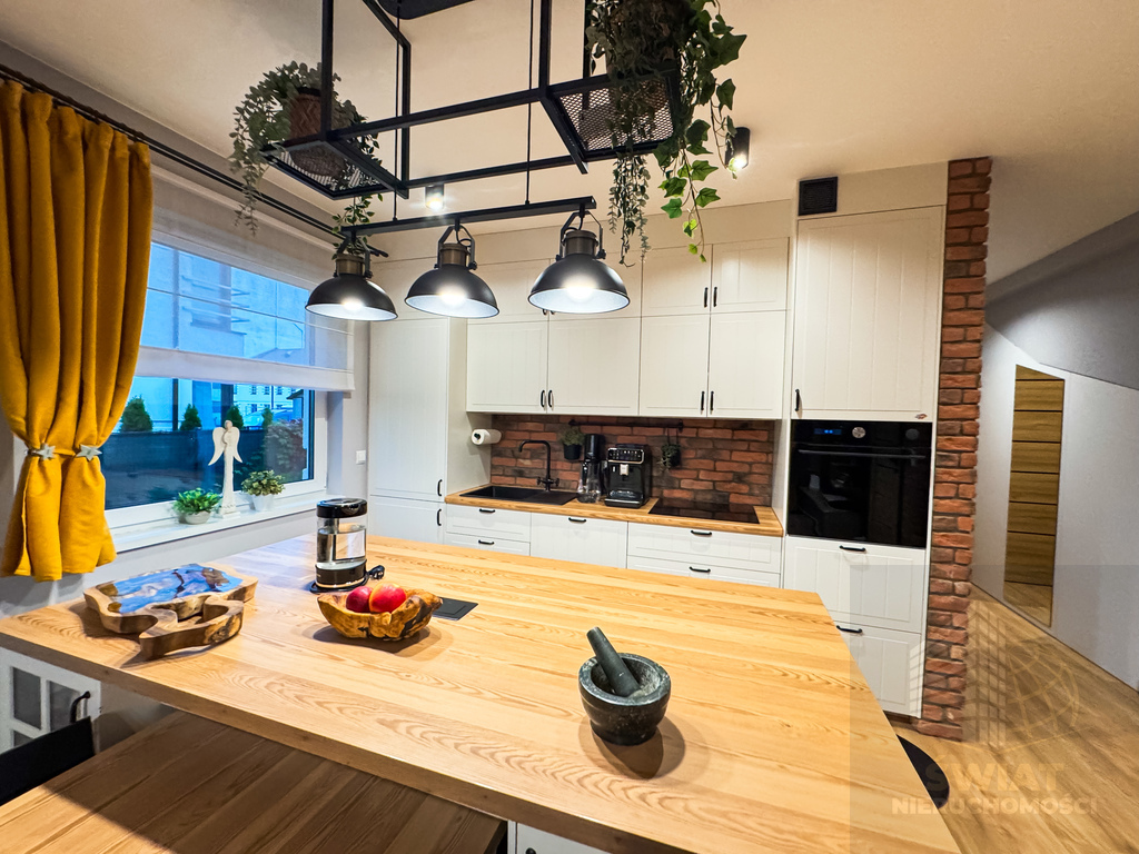 Nowoczesny apartament z dużym ogrodem i parkingiem (3)