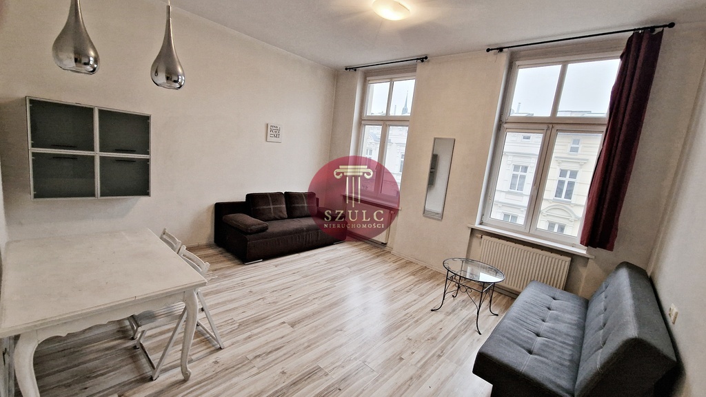 2 pokoje blisko Bramy Portowej. (4)