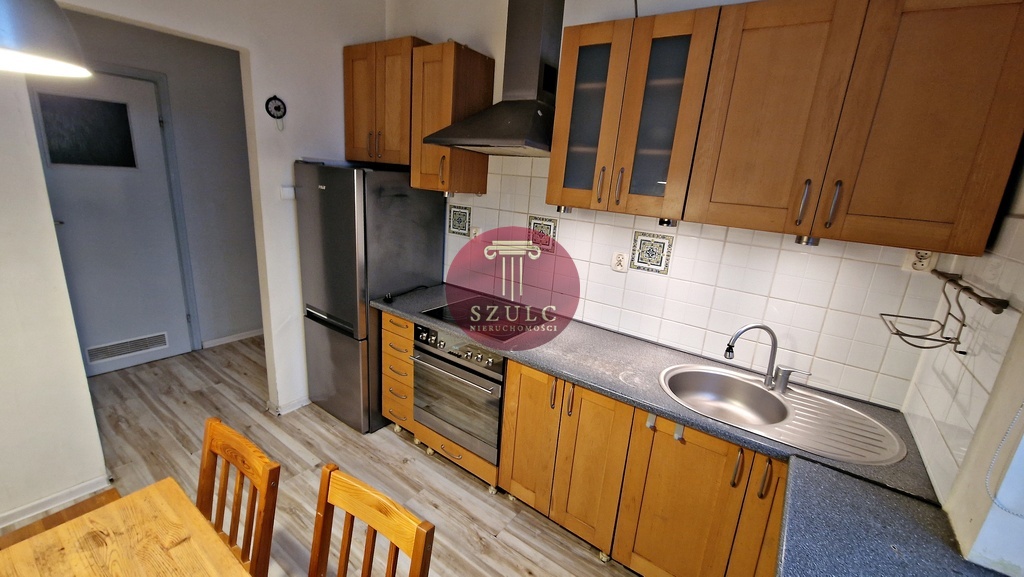 2 pokoje blisko Bramy Portowej. (8)