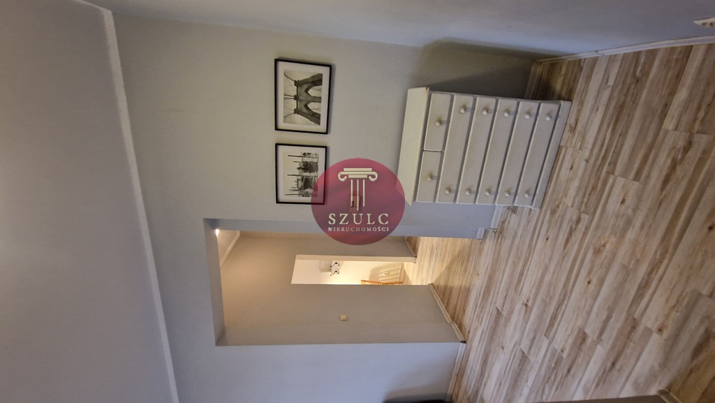 2 pokoje blisko Bramy Portowej. (14)