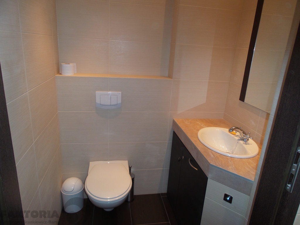 Śródmieście. Lokal usługowy 118 m2 7800 zł netto (8)