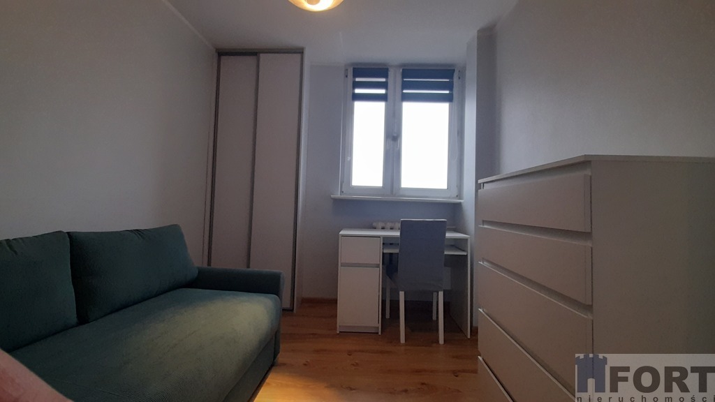 Centrum - 3 pokoje, balkon -  do wynajmu (7)