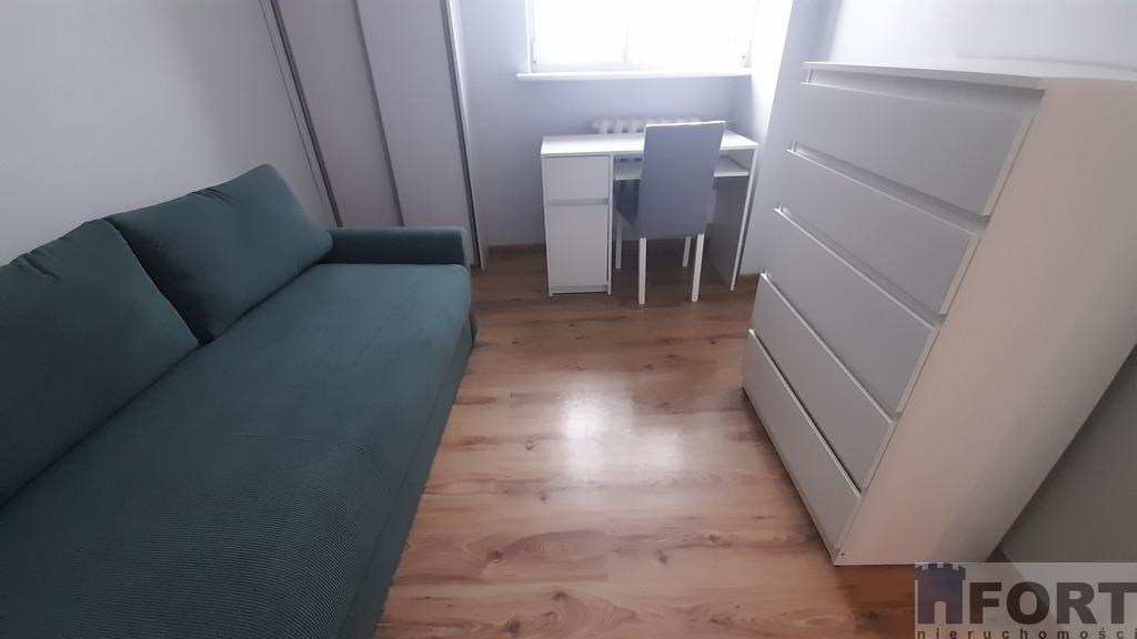 Centrum - 3 pokoje, balkon -  do wynajmu (6)