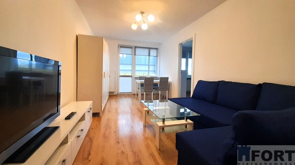 Centrum - 3 pokoje, balkon -  do wynajmu (2)