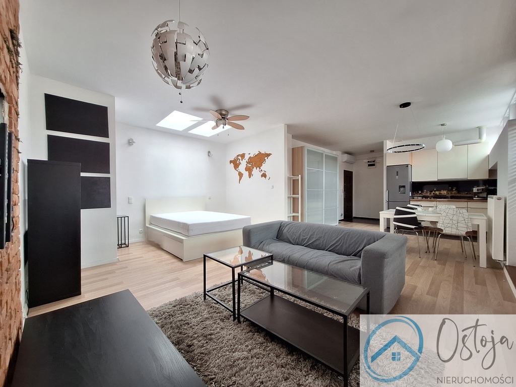 Loft 47m2 | Centrum | Balkon (2)