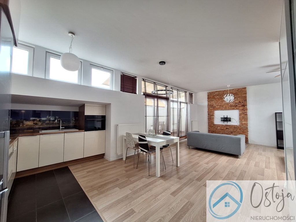 Loft 47m2 | Centrum | Balkon (4)