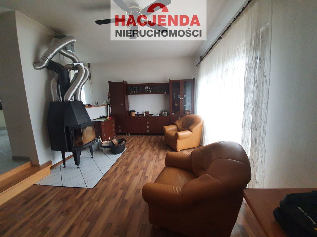 Segment skrajny, 175 m2, Police  (2)