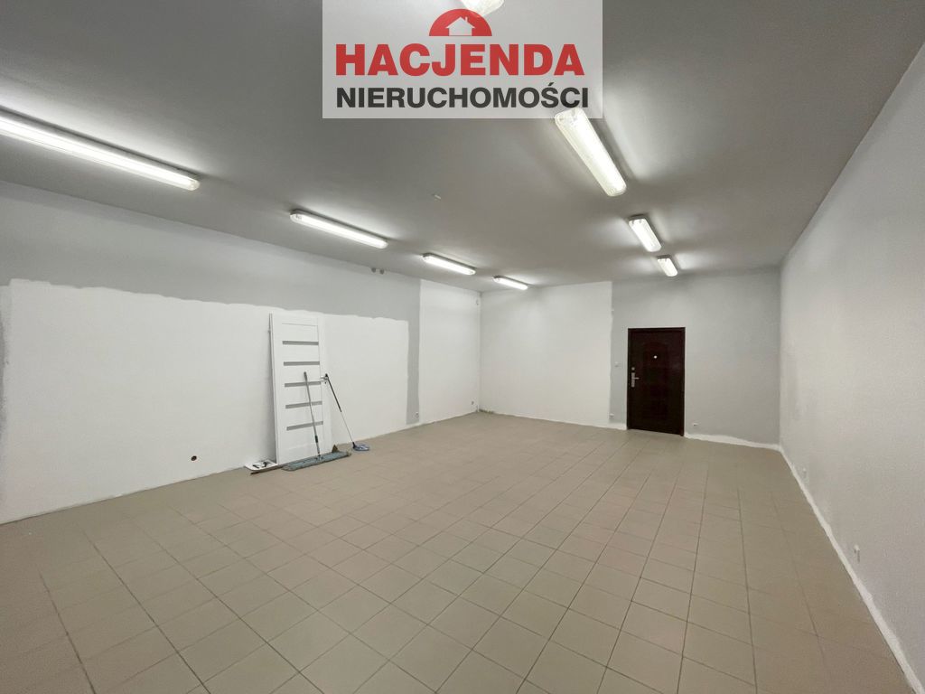 Lokal, 48 m2, parter, Police  (2)