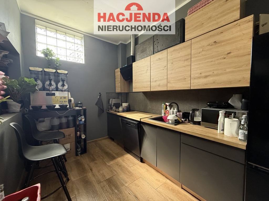 Obiekt, 203 m2, Police  (4)