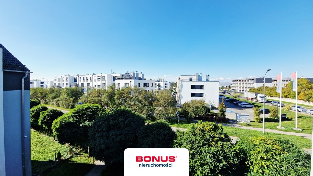 Dwupoziomowy apartament z balkonem + 2 miejsca (14)