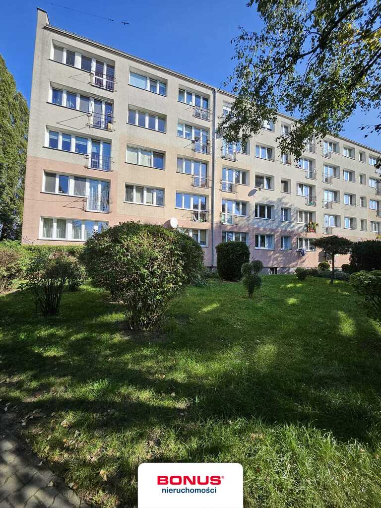 Kawalerka do remontu na Pomorzanach (2)