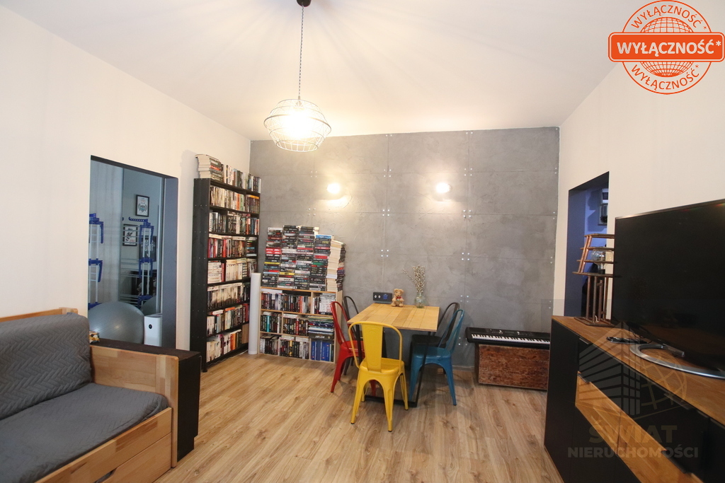 Na sprzedaż mieszkanie 2 pokojowe. (1)