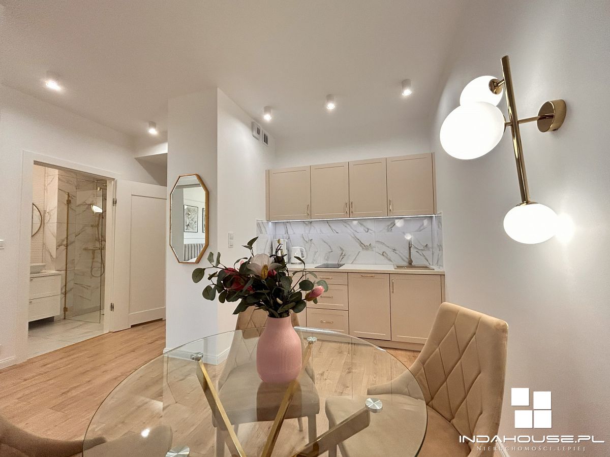 Mieszkanie nad morzem, miejsce postojowe w cenie.  (4)