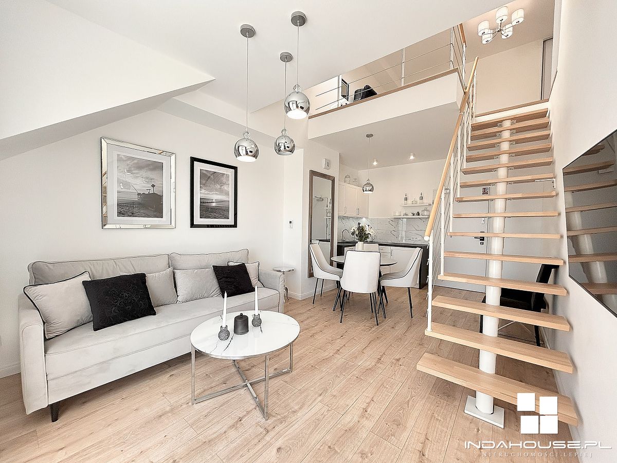 Mieszkanie nad morzem, taras, m. postojowe gratis (1)