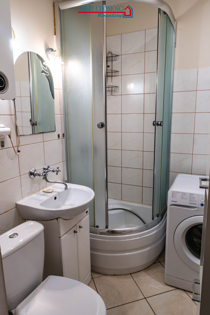 Mieszkanie dwupokojowe z oddzielną kuchnią (7)