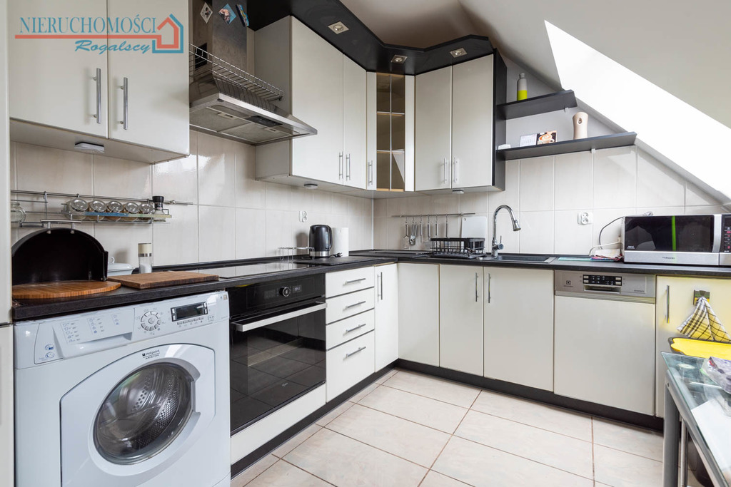 Duże mieszkanie  do wynajęcia - 5 pokoi (4)